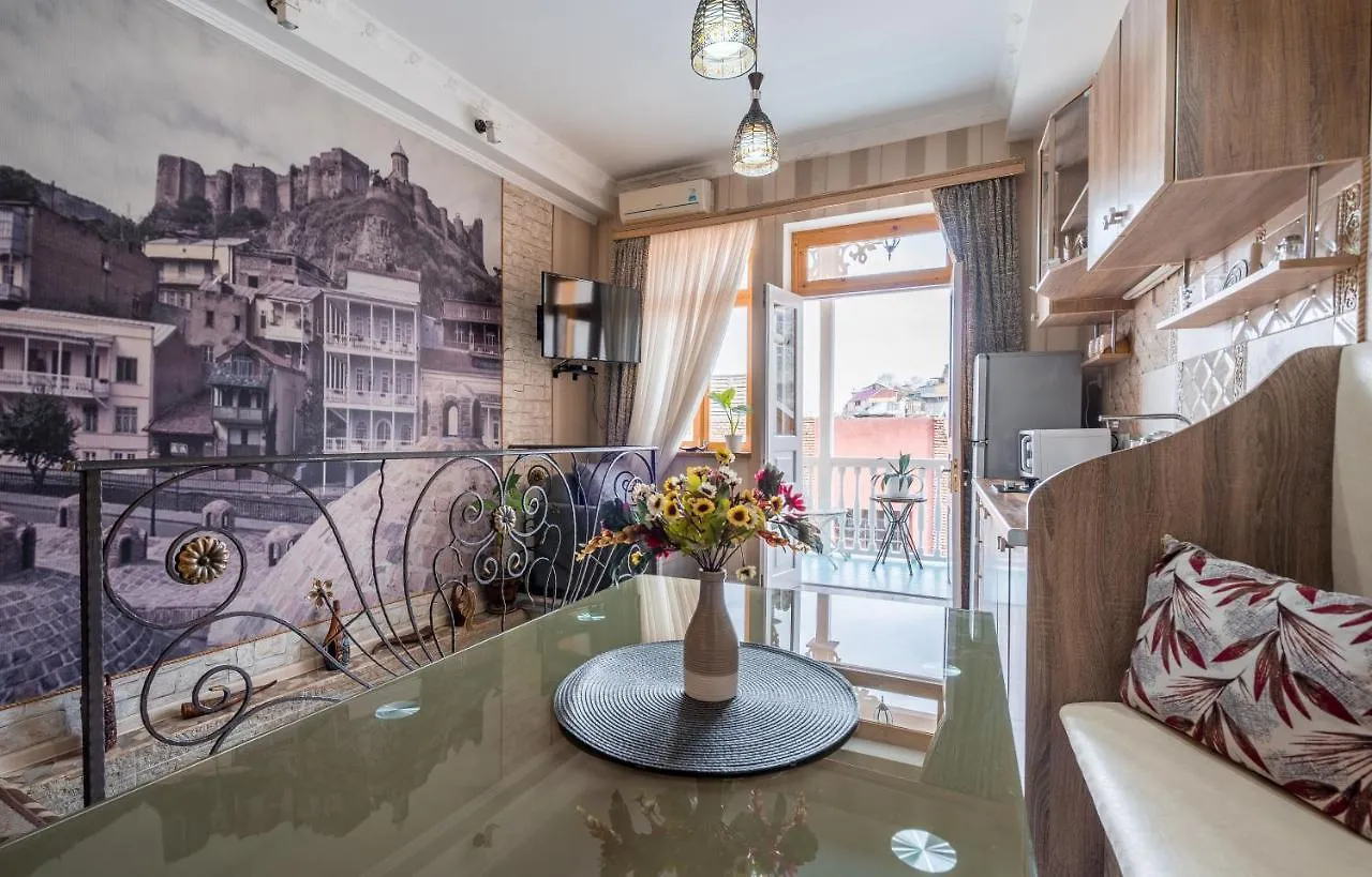 Botanical Garden Apartment Тбилиси